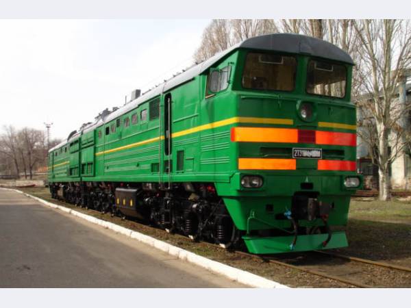 2TE10M Locomotive - Gauge Track: 1520 mm {For Sale}