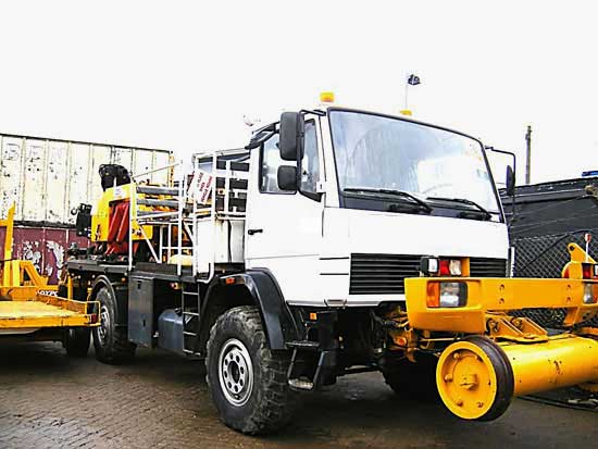 Mercedes Rail/Road with Crane HIAB 45 