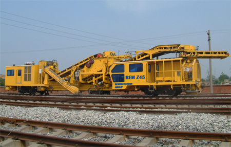 REM Z45-II Ballast cleaning machine {II generation}