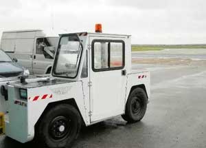 Used Aircraft Tow Tugs Tractor Eagle TT-8 AWD (2008) for Sale